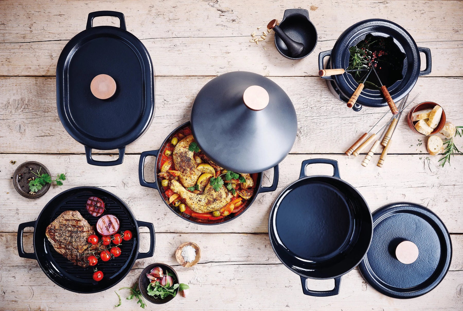 The Best Cast Iron Cookware Gifts (2026): An Enameled Gift Guide