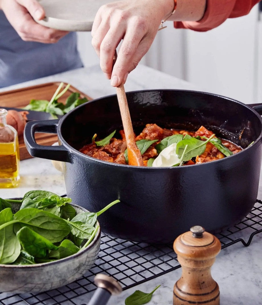 What Size Dutch Oven Should You Buy? A Quart-by-Quart Guide