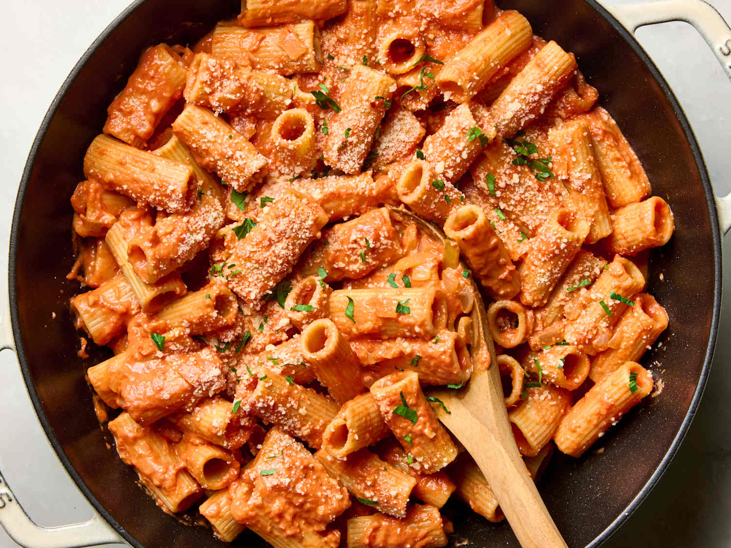 Easy Homemade Rigatoni: A Comforting Pasta Classic - Alva Cookware