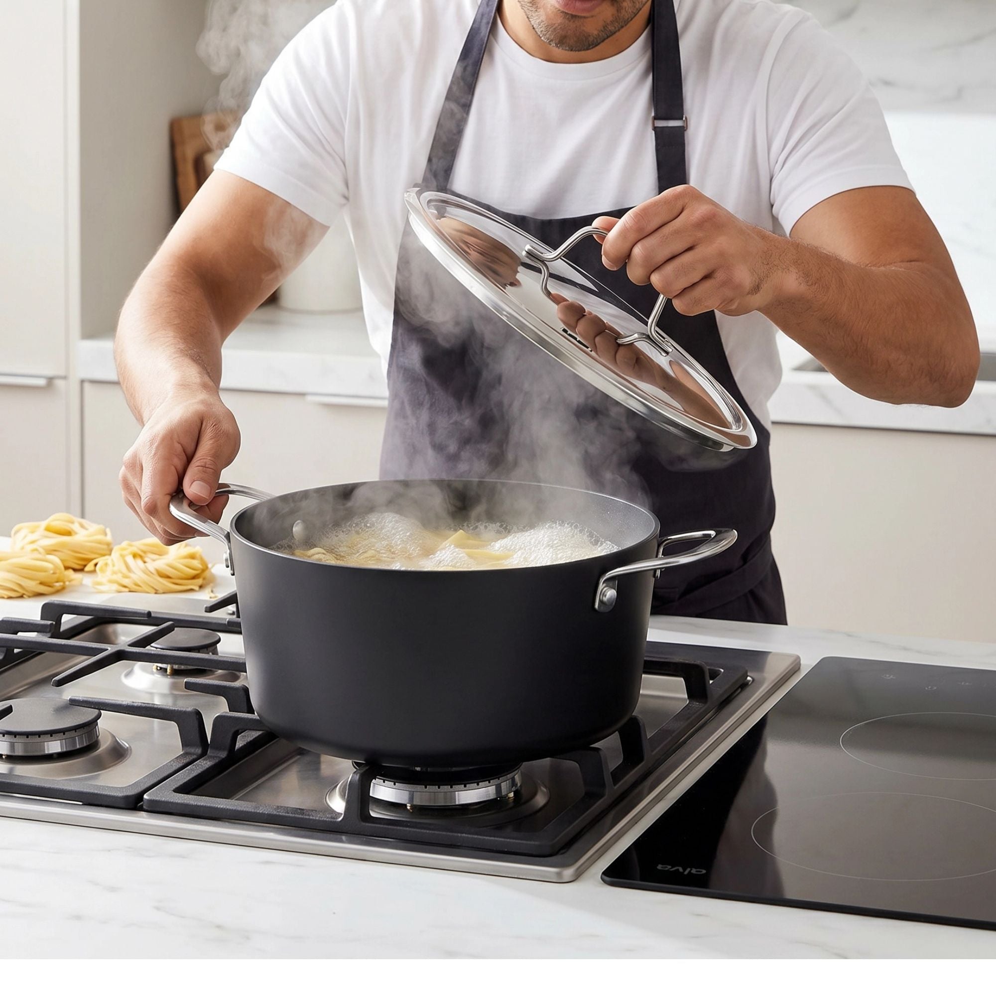 Alva Maestro ceramic nonstick stock pot cooking pasta