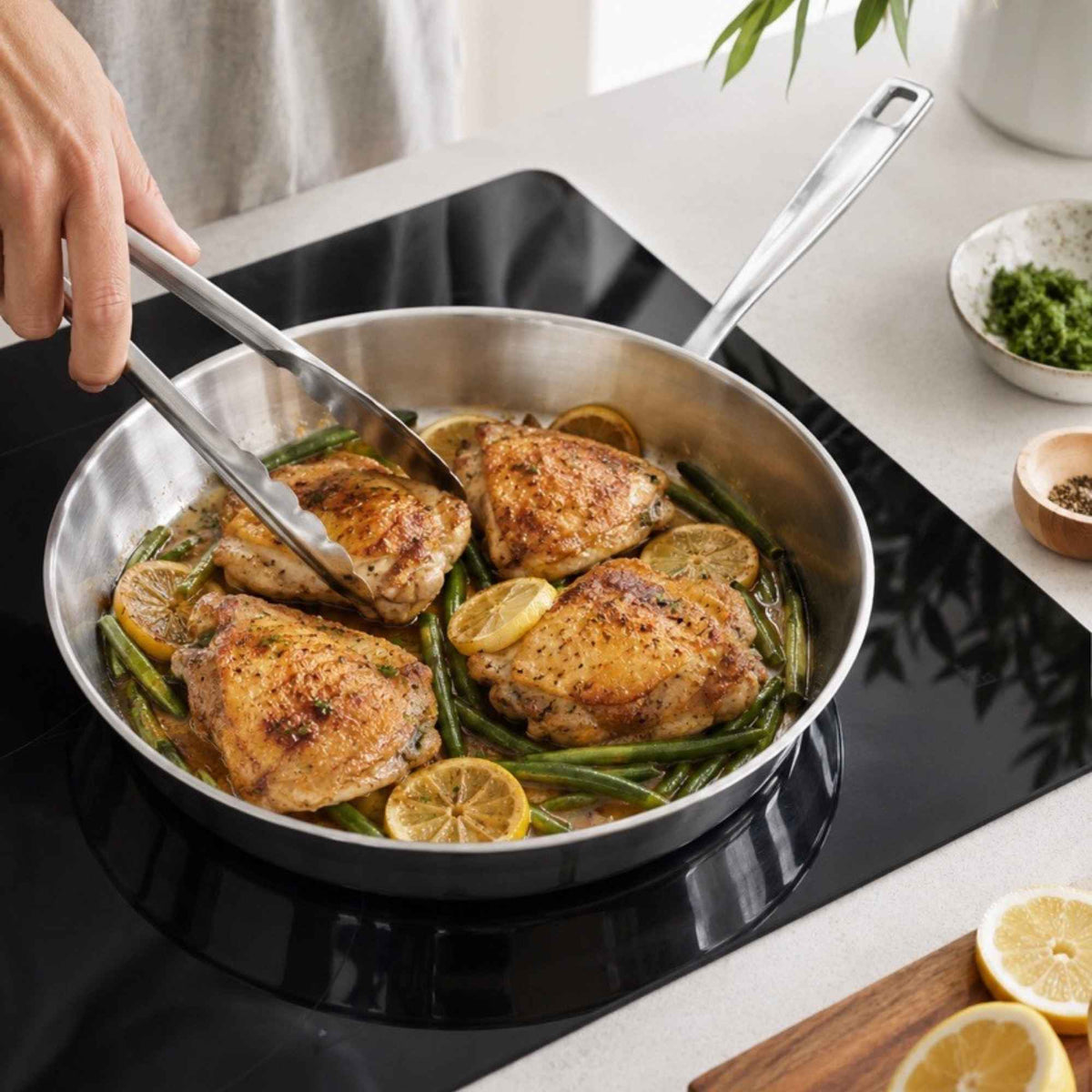 Alva Maestro stainless steel sauté pan cooking chicken