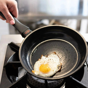 Alva Energy ceramic nonstick frying pan cooking an egg