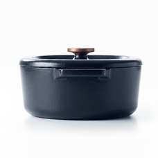 Alva Nori oval enameled cast iron Dutch oven side profile